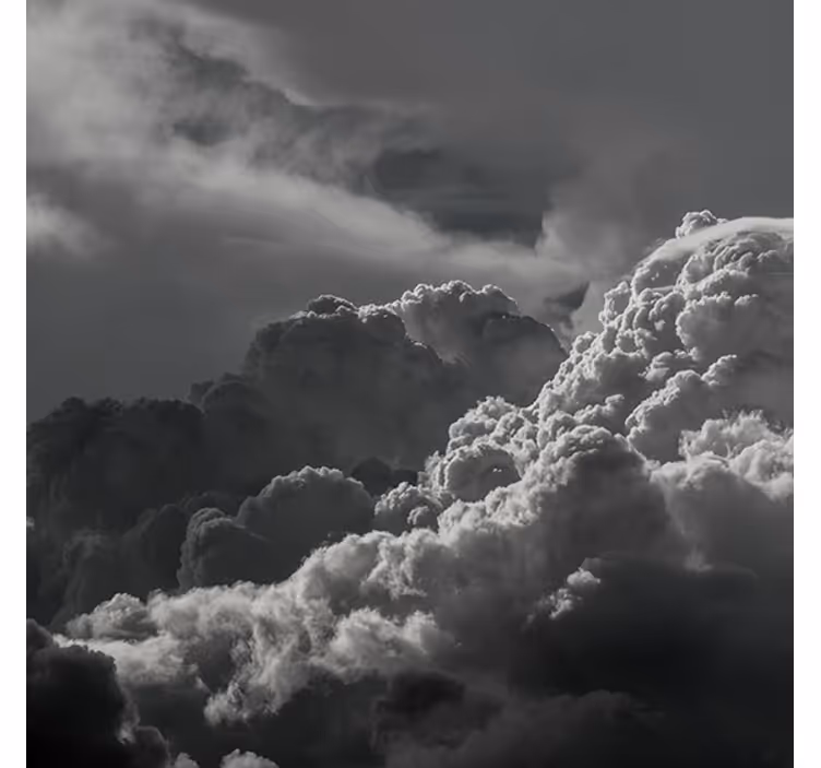 Rollo wohnzimmer wolken im schwarz-weißen himmel - TenStickers
