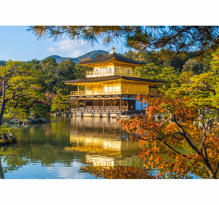 Fototapete landschaft spiegelung des goldenen pavillons - TenStickers