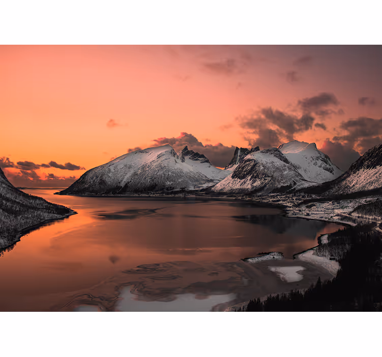 Fototapete Berg Sonnenuntergang schneebedeckt - TenStickers