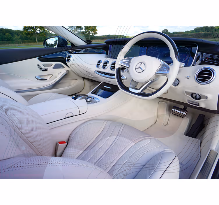 Fototapete fahrzeuge luxusautoinnenraum - TenStickers