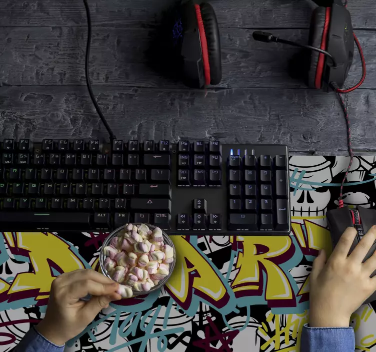 Gaming Mauspad Graffiti personalisierbar - TenStickers