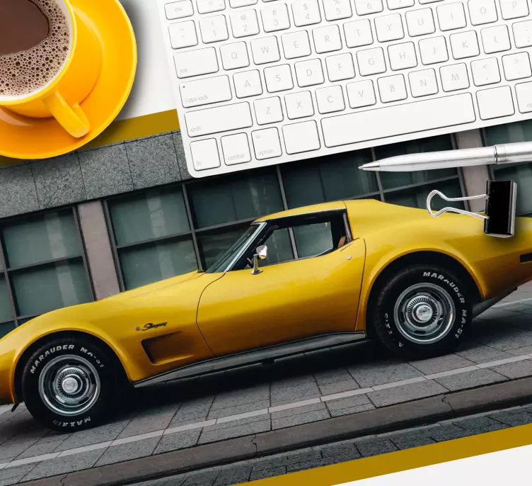 Gaming mauspad im eleganten gelben sportwagen-design - TenStickers