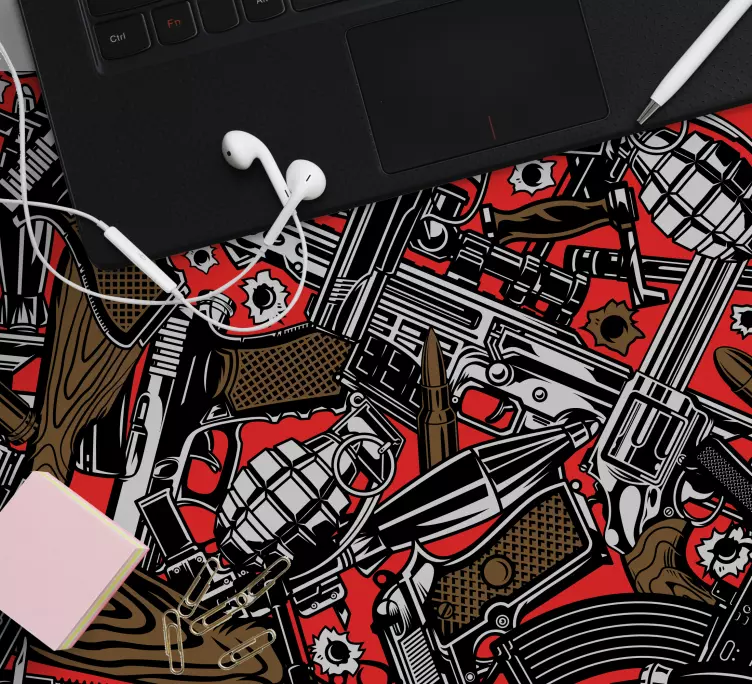 Gaming mauspad mit mutigem waffendesign - TenStickers