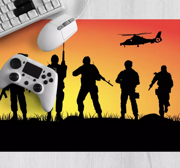Gaming mauspad silhouette soldaten gegen sonnenuntergang - TenStickers