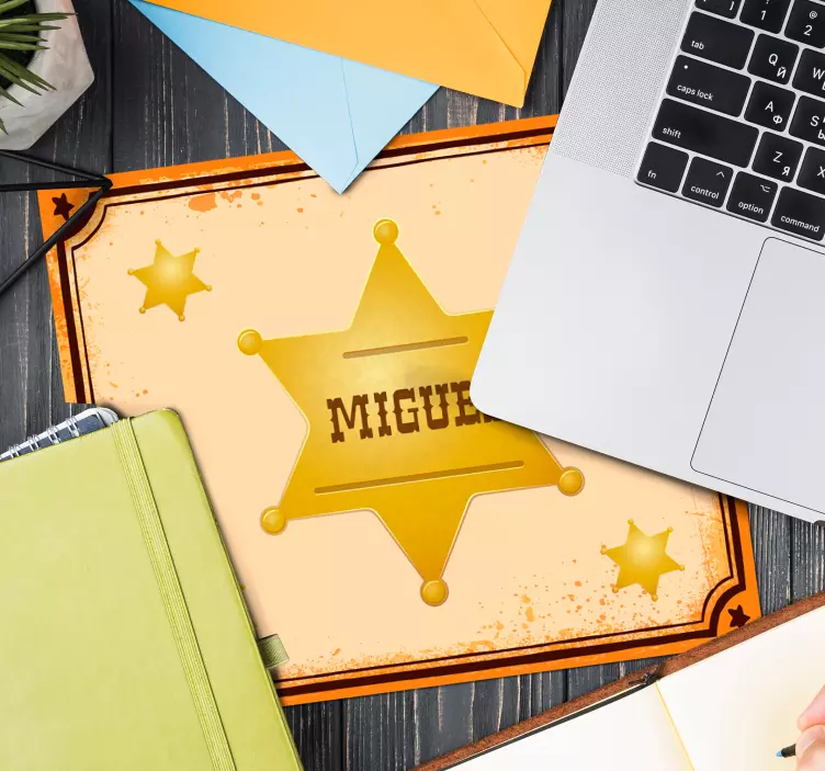 Mauspad mit namen sheriff sternabzeichen - TenStickers