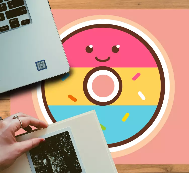 Mauspad originell mit süßem donut charakter - TenStickers