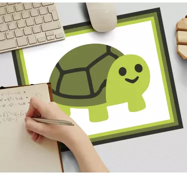 Anime mauspad mit fröhlichem schildkrötencharakter - TenStickers