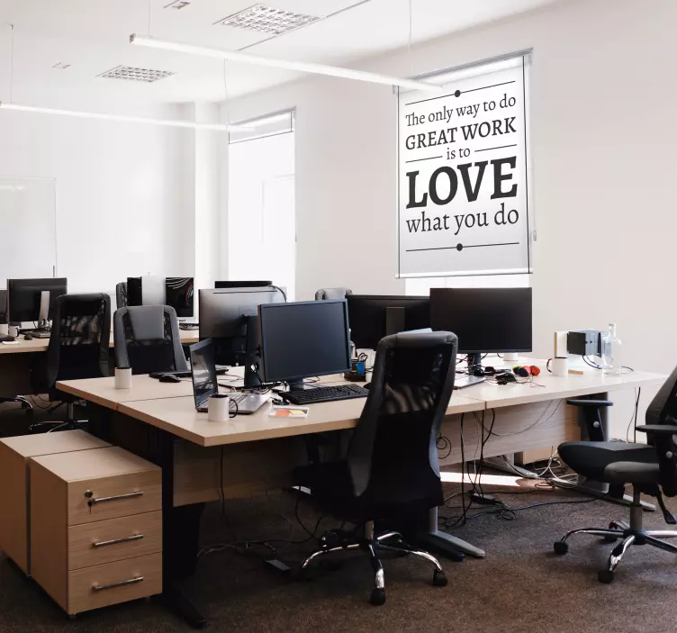 Origineller Rollo "liebe, was du tust" - TenStickers