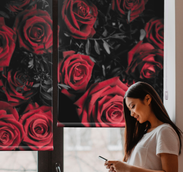 Rollo Fenster Blumen schöne rote rosen - TenStickers