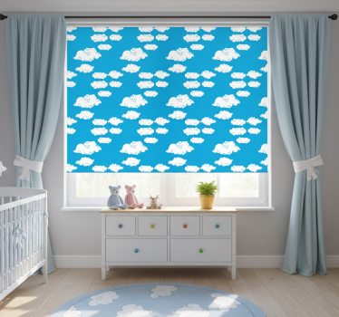 Rollo fenster kinderzimmer wolken im himmel - TenStickers