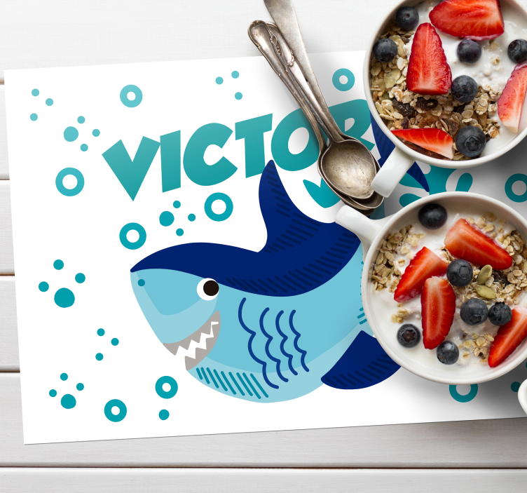 Tischset mit Namen Babyhai Zeichnung - TenStickers