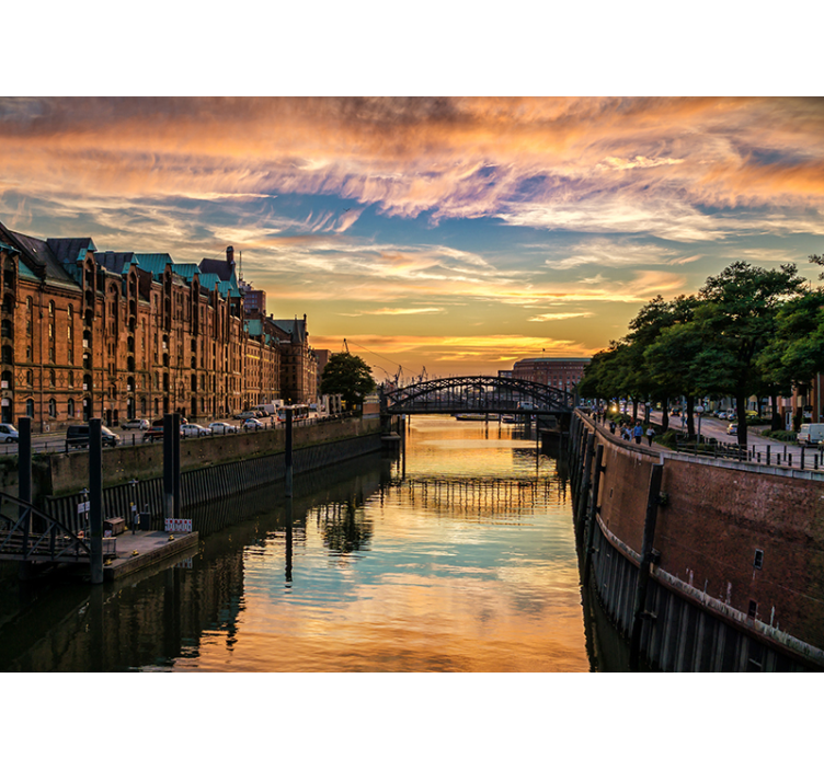 Fototapete Städte Hamburger Kanal Sonnenuntergang - TenStickers
