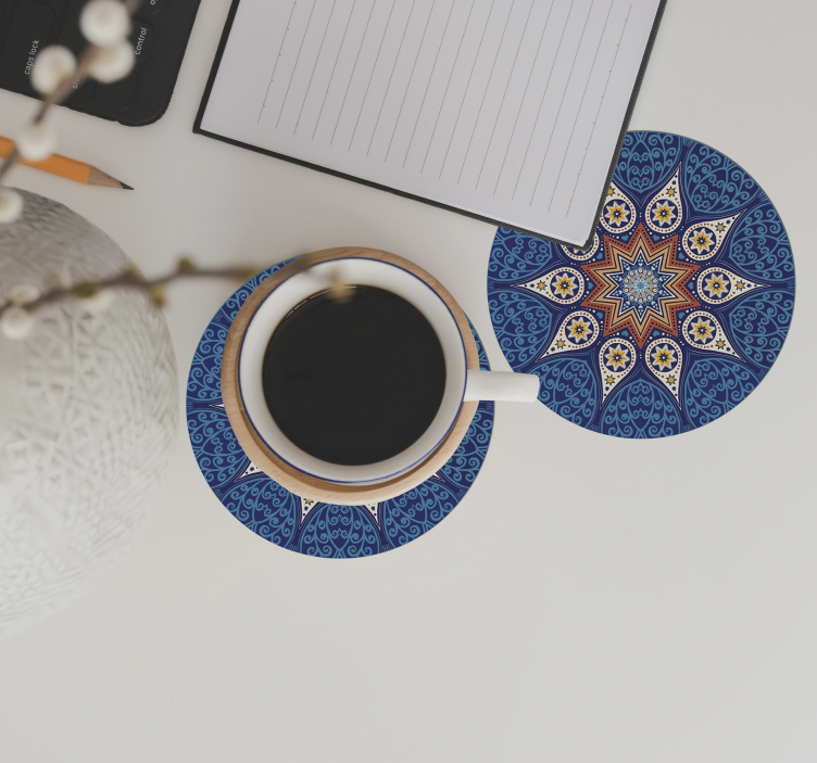 Untersetzer mit filigranem blauen mandala-design - TenStickers