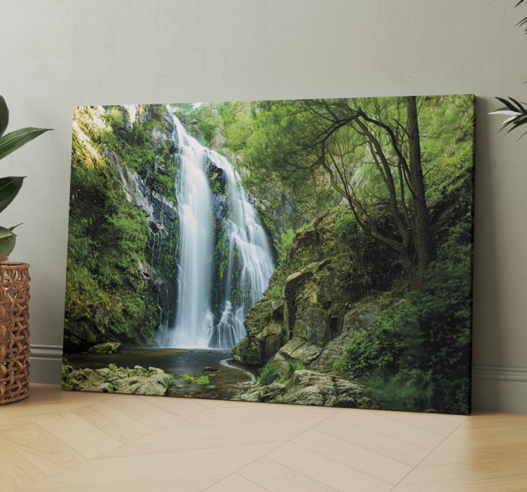 Wandbild Baum Wasserfall im wald - TenStickers