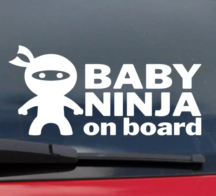 Baby on Board Aufkleber Ninja-baby-design - TenStickers