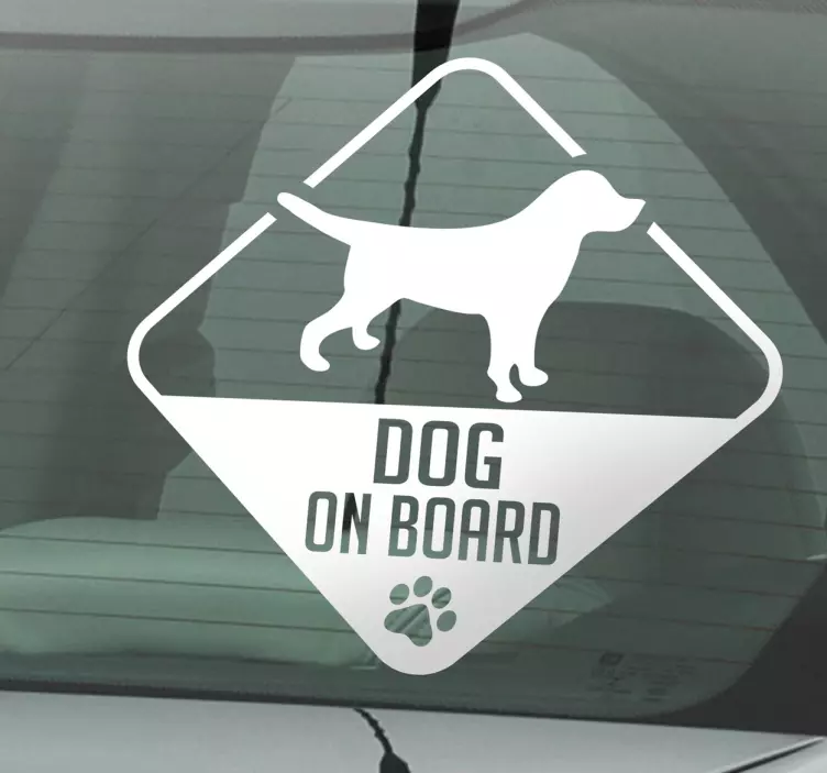 Autoaufkleber Dog on Board - TenStickers