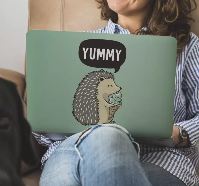 Laptop Aufkleber glücklicher igel-leckerbissen - TenStickers