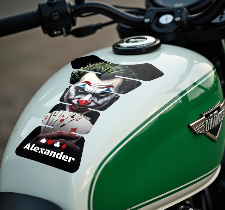Motorrad Aufkleber bösewicht mit pokerkarten - TenStickers