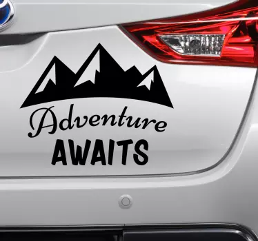Autoaufkleber Adventure Awaits Wandtattoo Berge - TenStickers