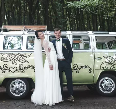 Autoaufkleber Hochzeit Blumenranke - TenStickers