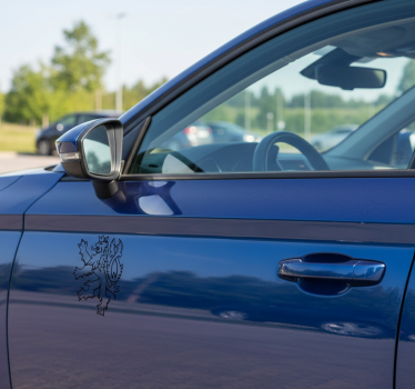 Autoaufkleber mit zweischwänzigem gekröntem löwen - TenStickers