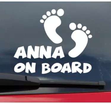 Fußabdrücke mit Namen Baby on Board Aufkleber - TenStickers