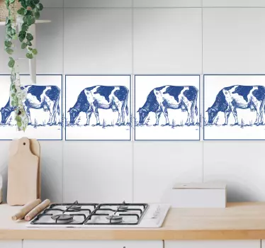 Fliesenaufkleber mit weidenden kühen - TenStickers