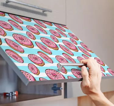 Folie kühlschrank mit verspieltem donut-muster - TenStickers