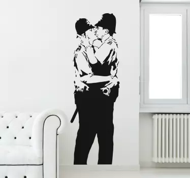 Graffiti Wandtattoo Banksys küssende Polizisten - TenStickers