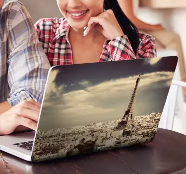 Laptop Aufkleber eiffelturm-perspektive - TenStickers
