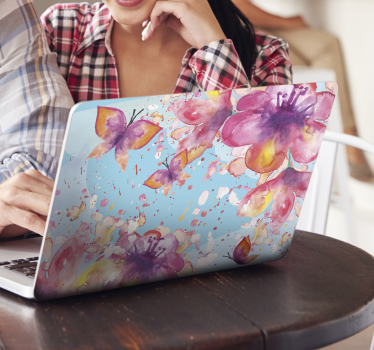 Laptop Folie Lila Schmetterling auf blauem Hintergrund - TenStickers