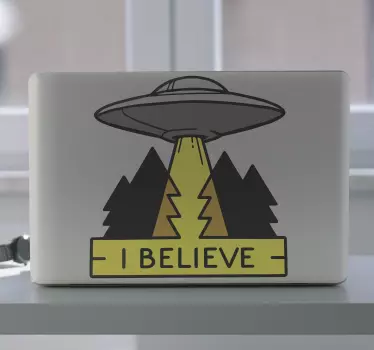 Laptop aufkleber ufo und wald - TenStickers