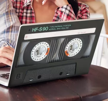 Kassette Old School Laptop Aufkleber - TenStickers
