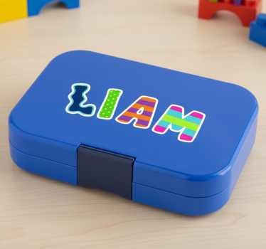 Wandtattoo kinderzimmer mit individuellem schriftzug - TenStickers