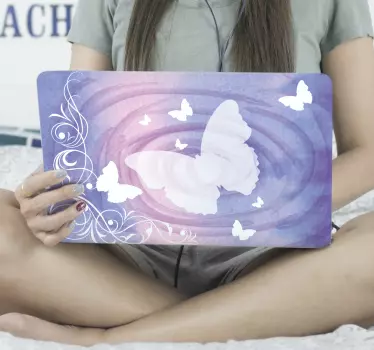 Schmetterling mit hellen Flügeln Notebook Aufkleber - TenStickers