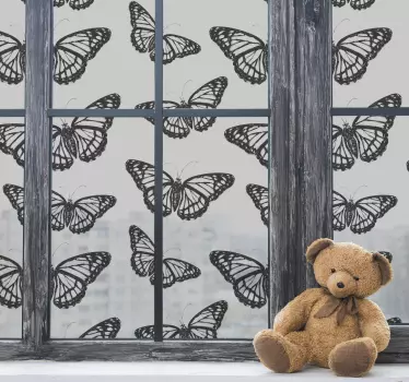 Fensteraufkleber mit schwarzem schmetterlingsmuster - TenStickers