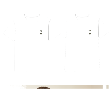 Pärchen t shirts mit minimalistischen initialen - TenStickers
