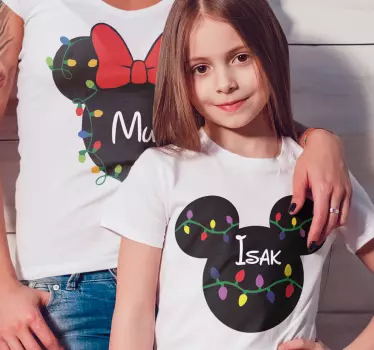 Minnie und Mickie mit Namen Weihnachts T Shirt - TenStickers