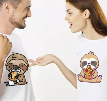 Pärchen t shirts mit niedlichen faultieren beim pizzaessen - TenStickers