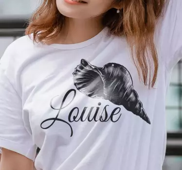 T-shirt mit namen personalisierte muschel namen - TenStickers