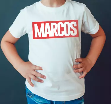 T-Shirts mit Namen Comic Schriftzug - TenStickers