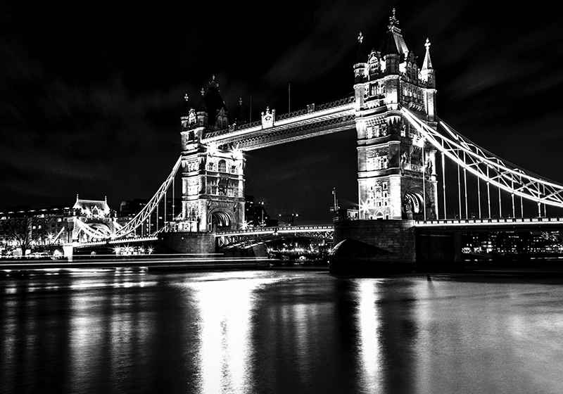 Vinyl teppich schwarz london bridge nacht - TenStickers